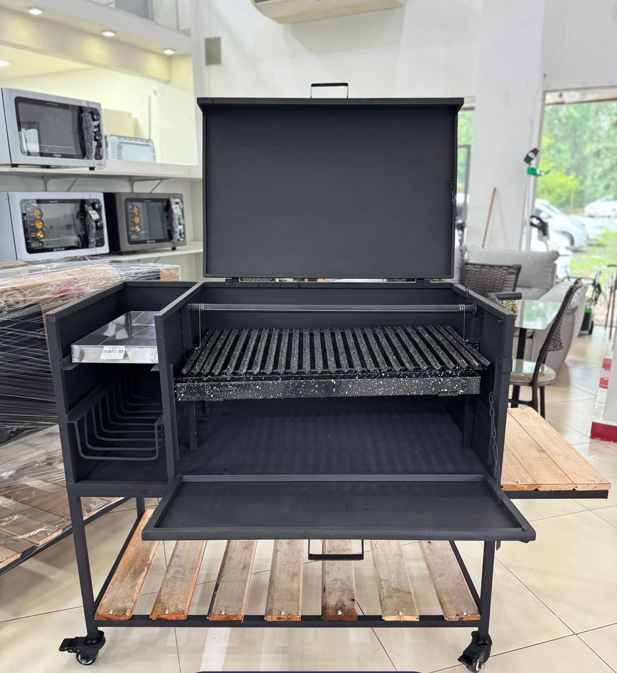 PARRILLA ENLOZADA 80X45 CON DESENGRASADOR SISTEMA SUBE Y BAJA BASE LAD REFRAC